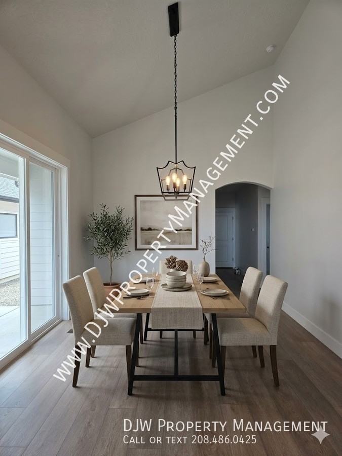 290 E Mayfield Springs Blvd - Photo 5 of 8