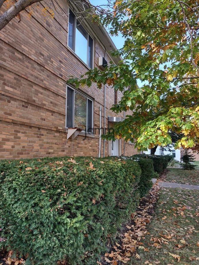 2372 Wooster Rd #4 - Photo 2 of 12