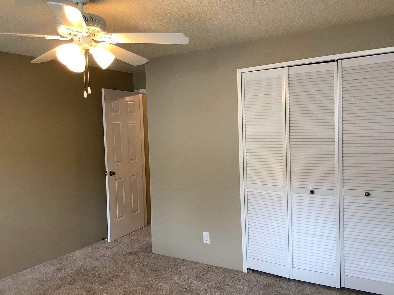 327 N Main St #2 - Photo 6 of 15