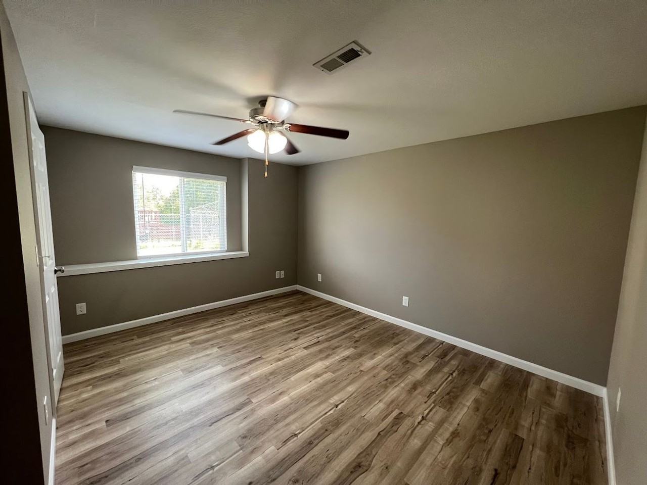 129 Kale Ct - Photo 6 of 11