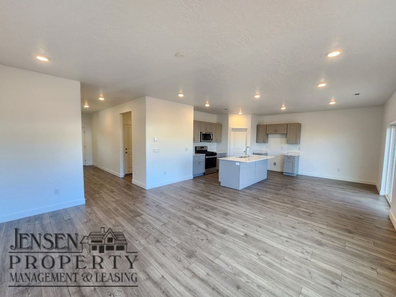 1530 S Wagon Box Way - Photo 5 of 29