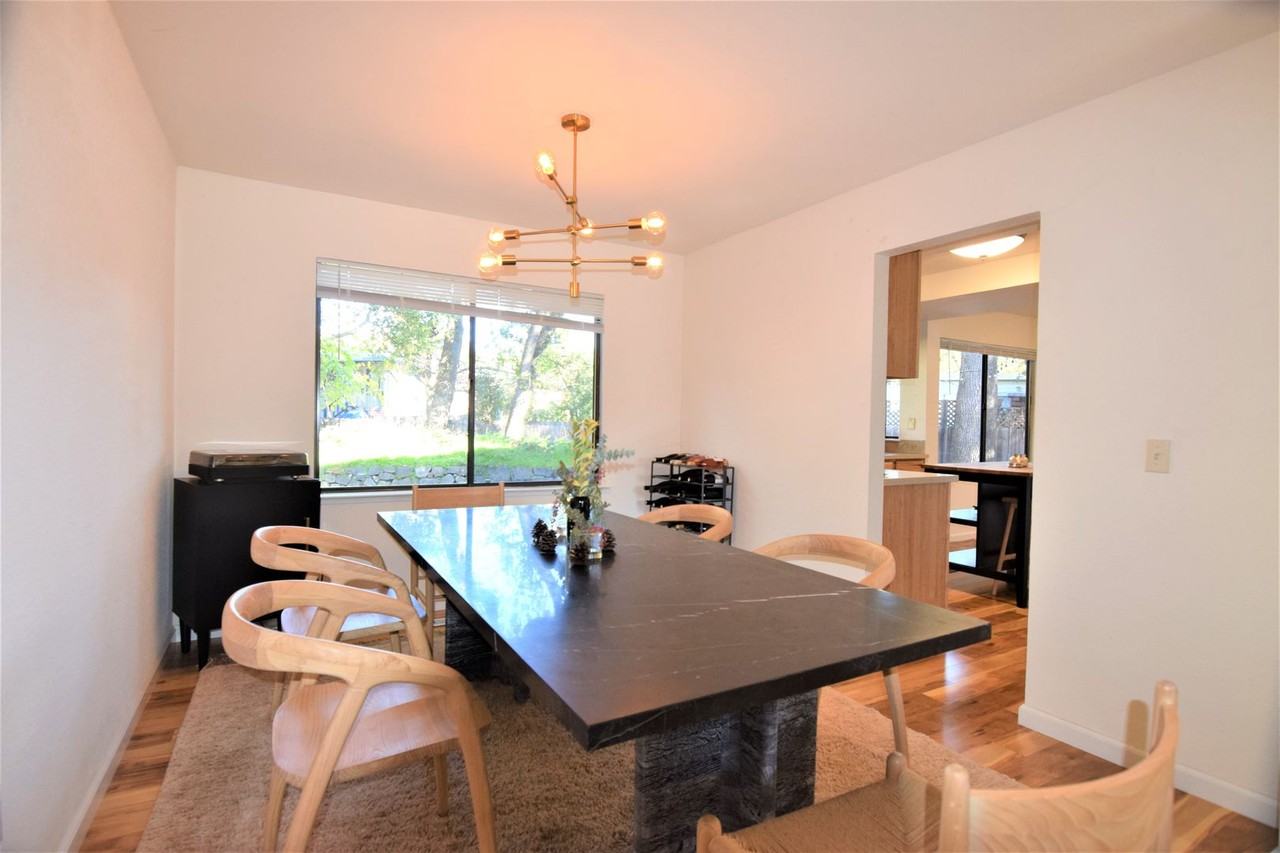 114 Melody Ct - Photo 3 of 45