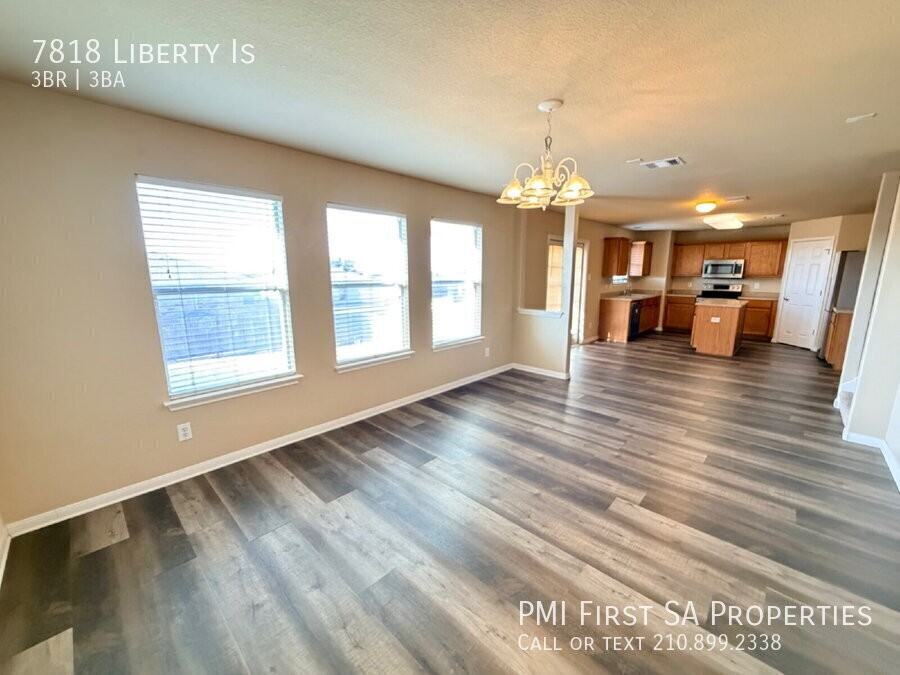 7818 Liberty Is - Photo 5 of 16