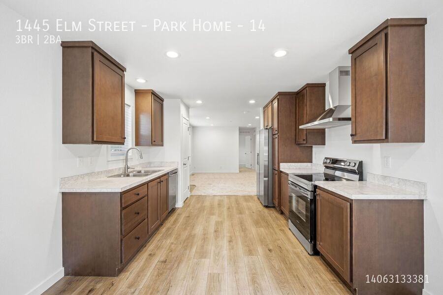 ELM & #14 - Photo 5 of 25