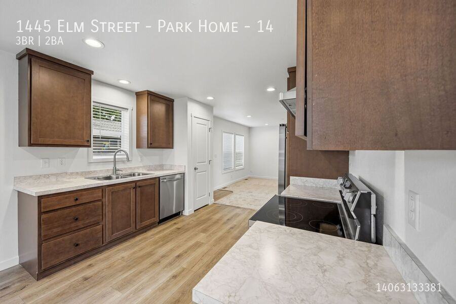 ELM & #14 - Photo 7 of 25