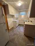 715 Ne Stadium Way Lowr #A - Photo 1 of 1