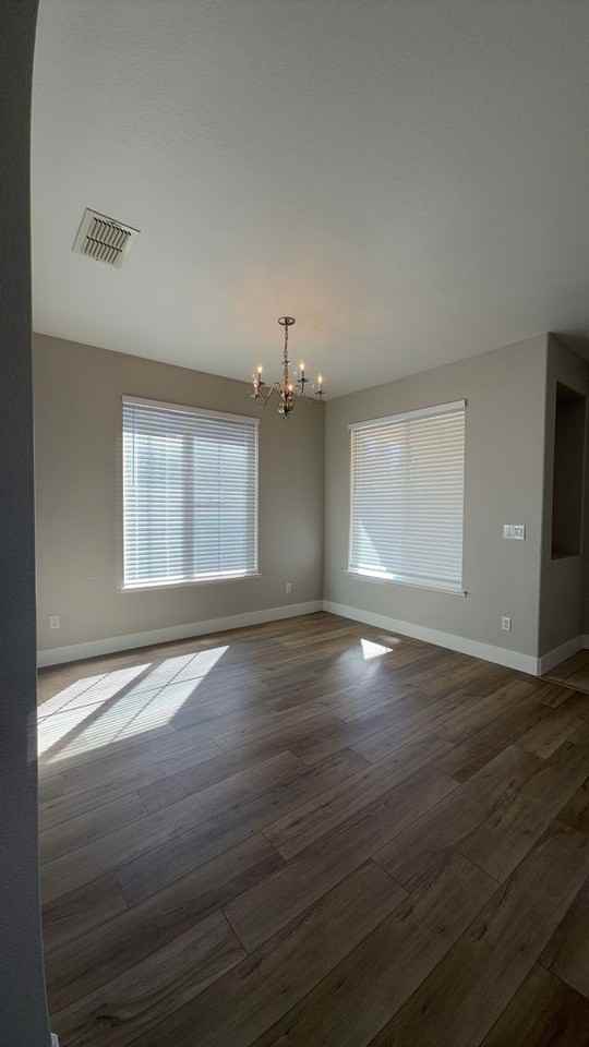 2390 River Rock Dr - Photo 6 of 28