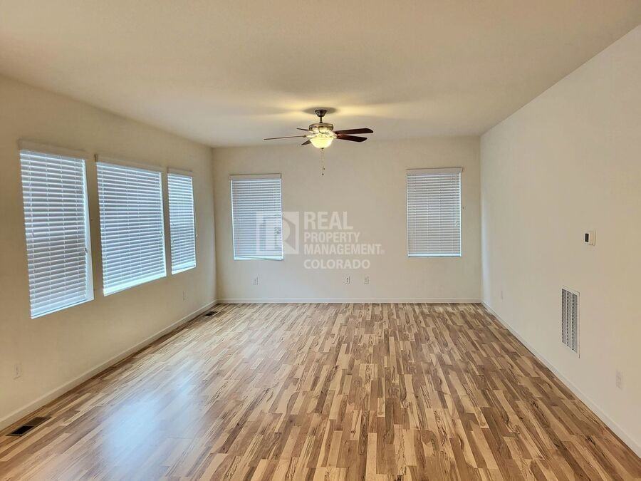 4650 Basalt Ridge Cir - Photo 4 of 29