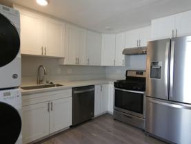 LB1205 - Photo 1 of 1