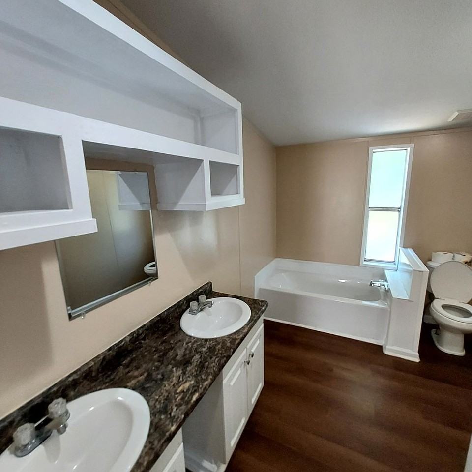 2 Live Oak Ln - Photo 5 of 11