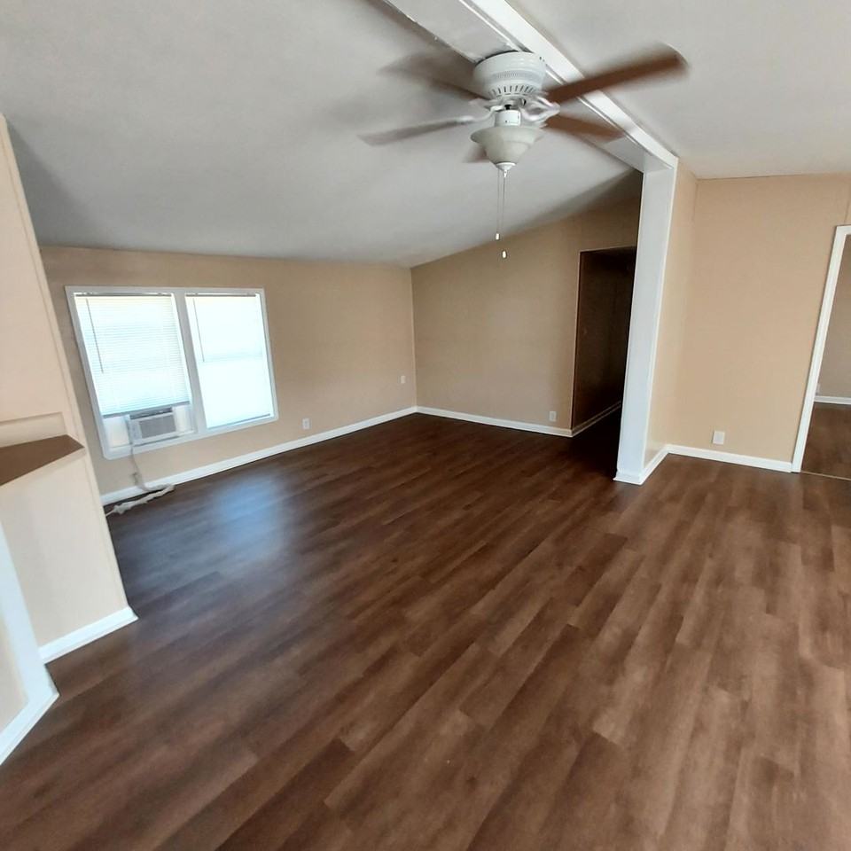 2 Live Oak Ln - Photo 7 of 11