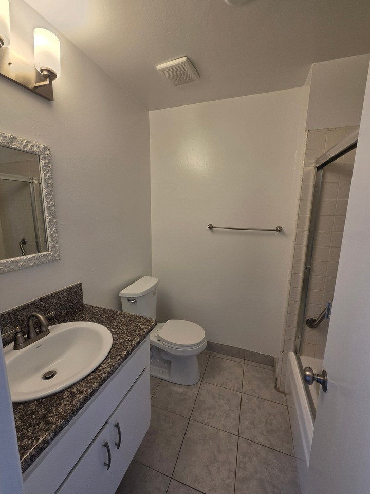 28151 Highridge Rd - Photo 5 of 6