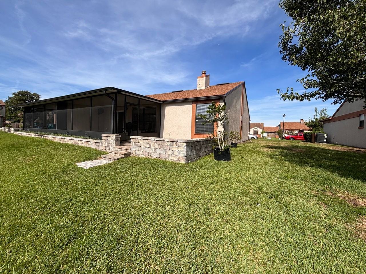 7823 Fawn Brook Cir E - Photo 3 of 30