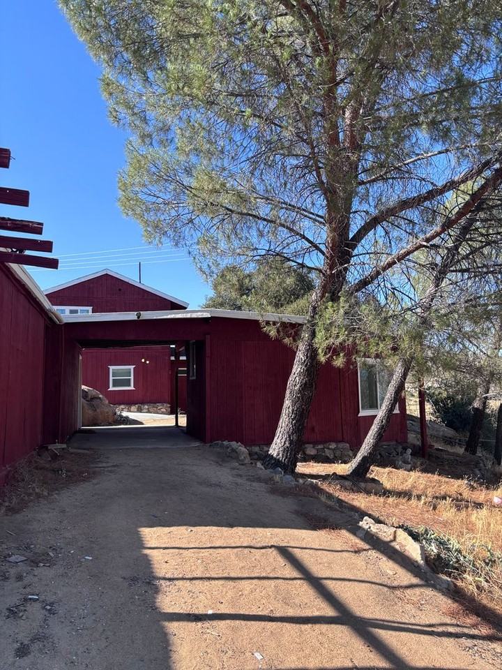 41341 Old Highway 80 - Photo 4 of 31