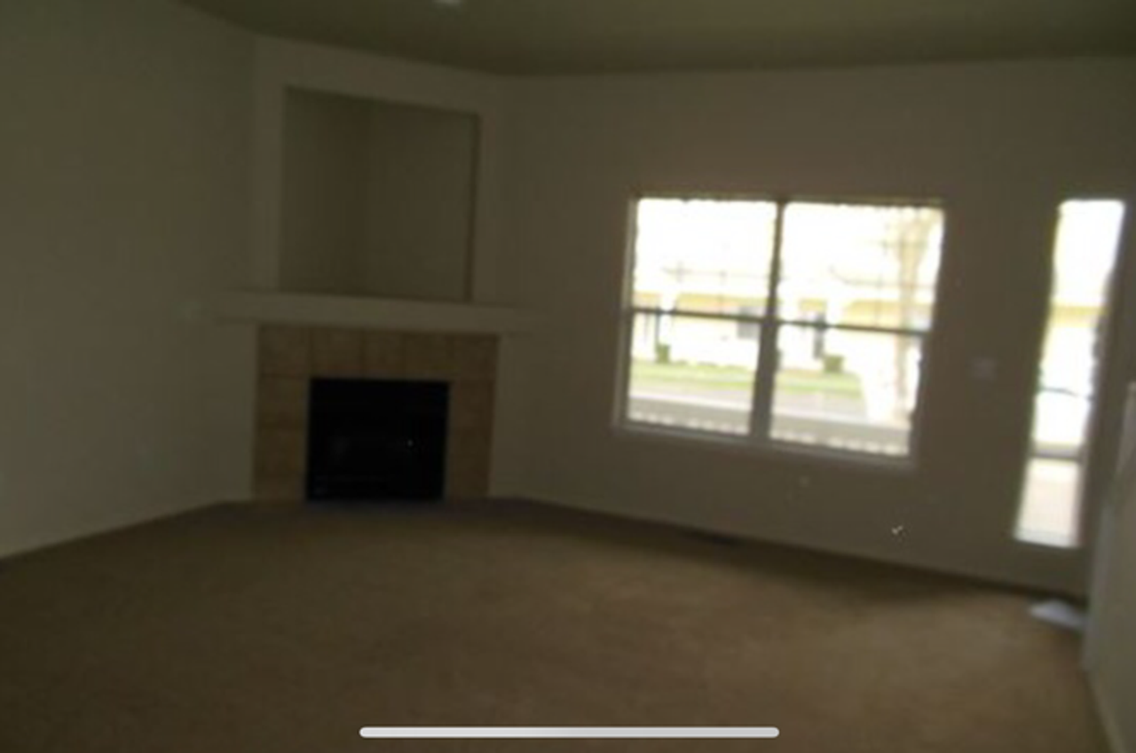 3205 Nw Foxtail Pl - Photo 4 of 10