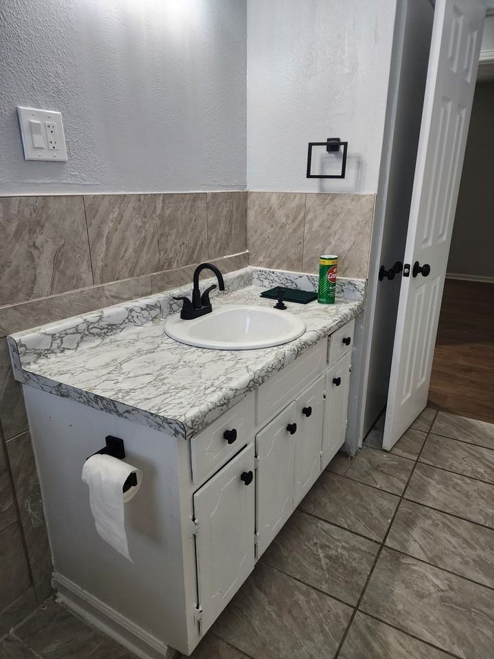 2166 Fortune Ave - Photo 5 of 8
