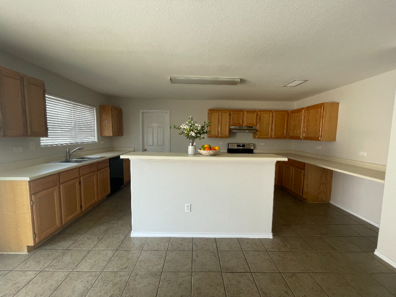 2135 Lima Loop - Photo 3 of 15
