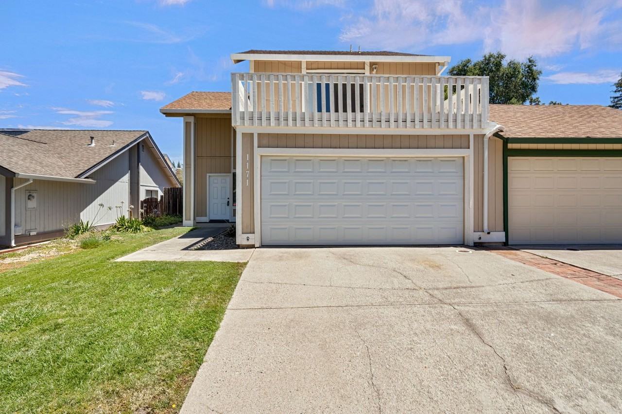 1171 Meadow Gate Dr - Photo 7 of 40