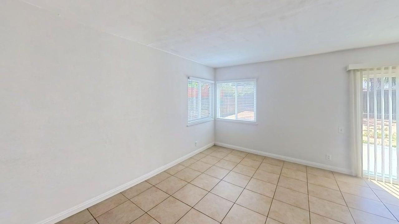 13677 Golden Eagle Ct - Photo 7 of 24