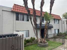 featured image of 1348 Iris Ave