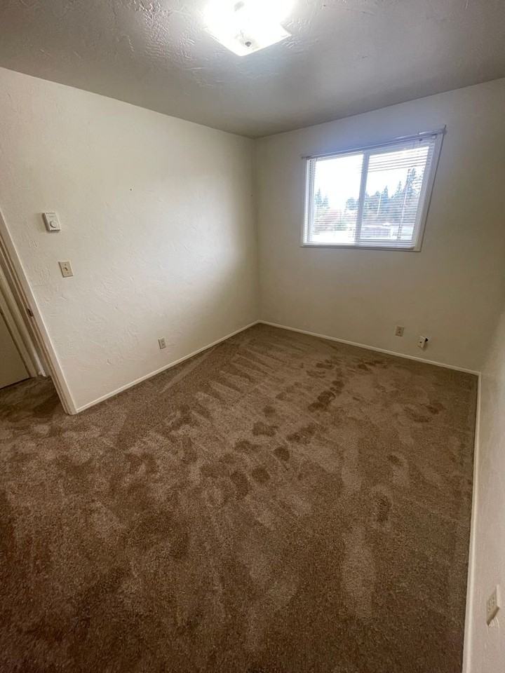 32000 Pineway Rd #14 - Photo 4 of 20