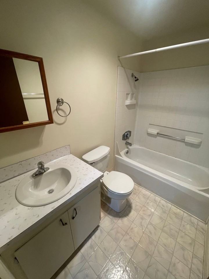 32000 Pineway Rd #14 - Photo 5 of 20