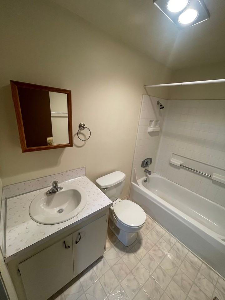 32000 Pineway Rd #14 - Photo 6 of 20