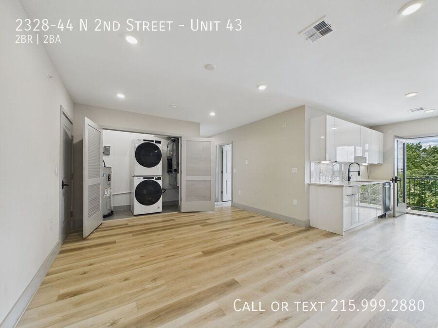 2328 N. 2nd Street - Photo 4 of 37