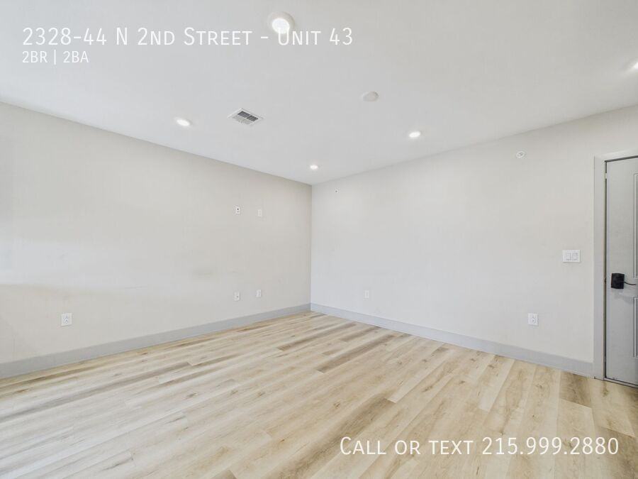 2328 N. 2nd Street - Photo 5 of 37