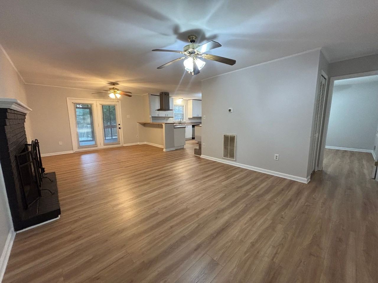 132 Garden Springs Rd - Photo 3 of 32
