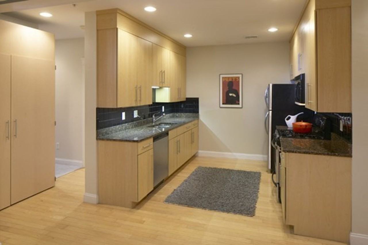 23 Park St #1 - Photo 6 of 8