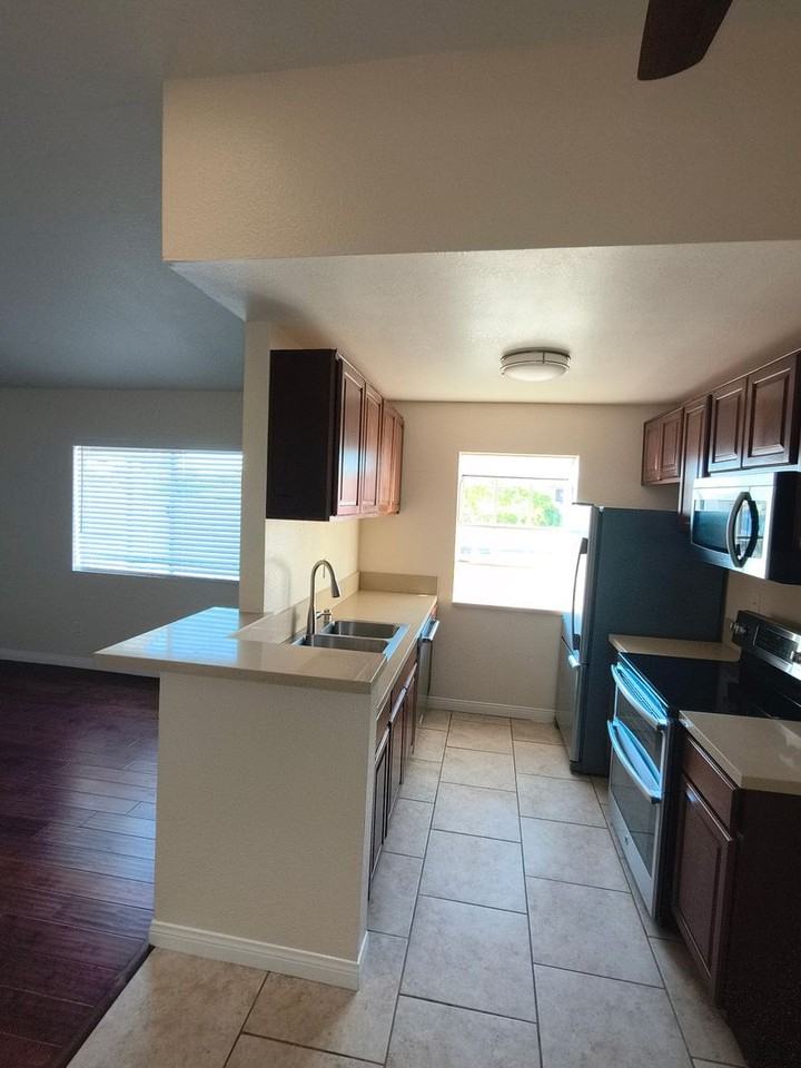4084 Oregon St - Photo 7 of 22