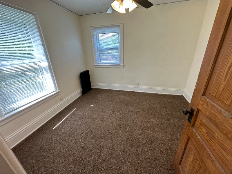 619 N 4th St - Photo 7 of 28