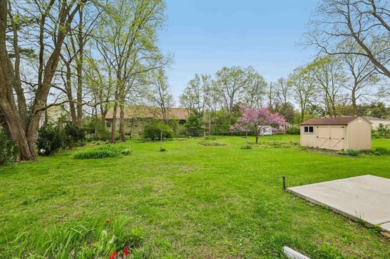 875 Water St - Photo 2 of 19