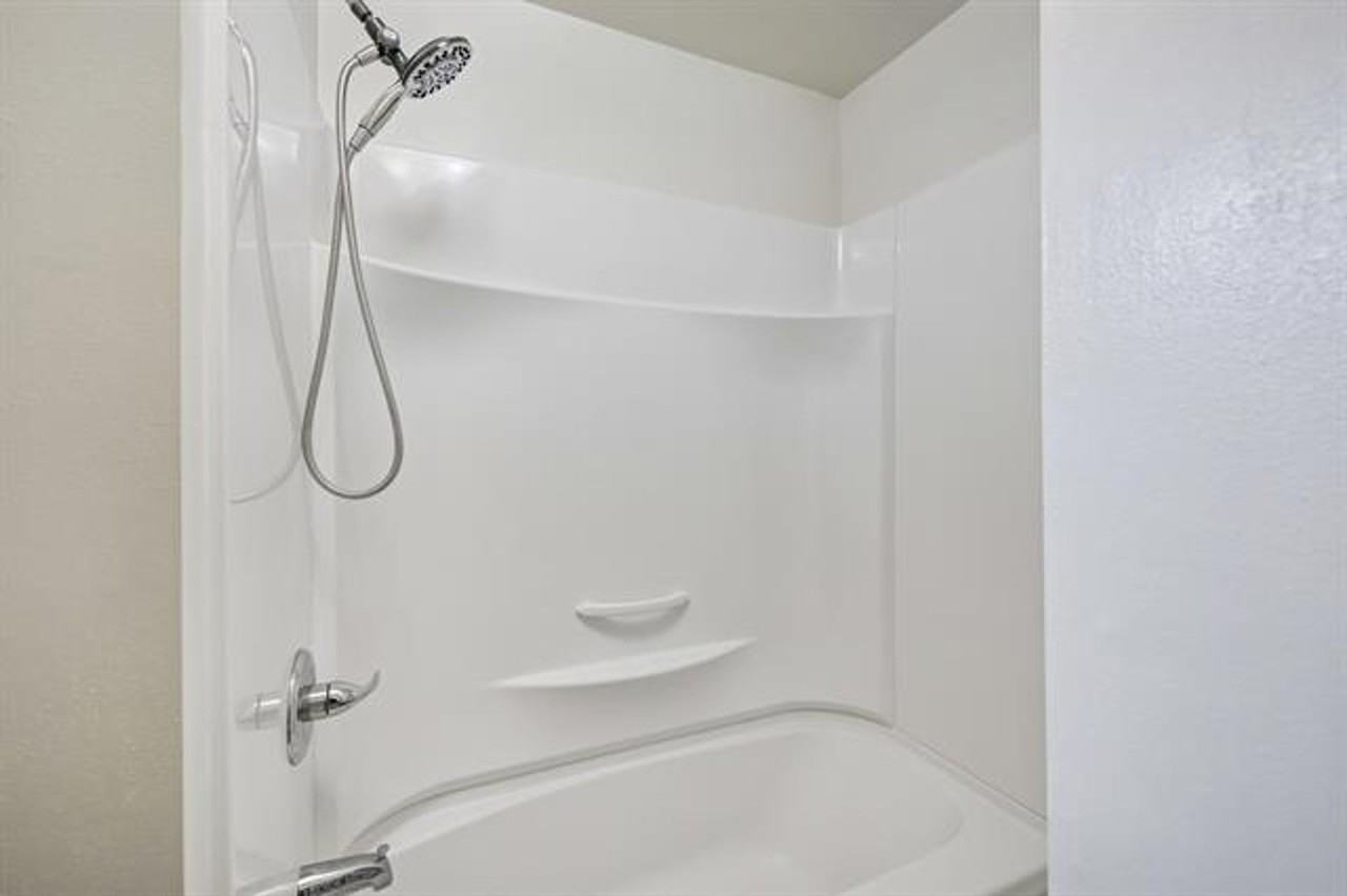 875 Water St - Photo 5 of 19