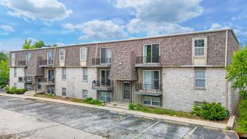 featured image of 3408 Balboa Ln #43