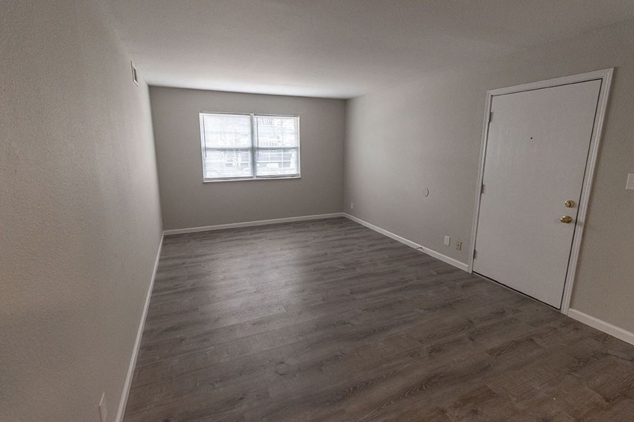 3408 Balboa Ln #43 - Photo 6 of 47