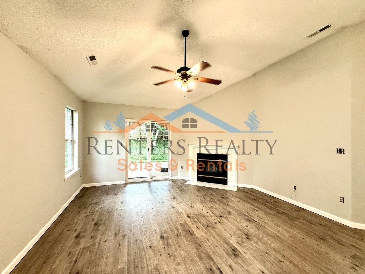 122 Sunset Rdg - Photo 4 of 26