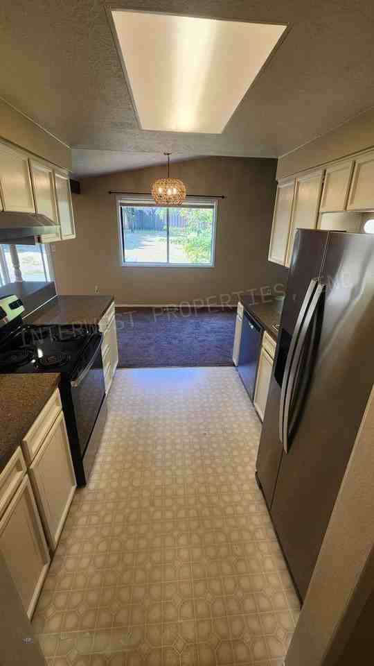 265 Sw Salix Ter - Photo 4 of 34