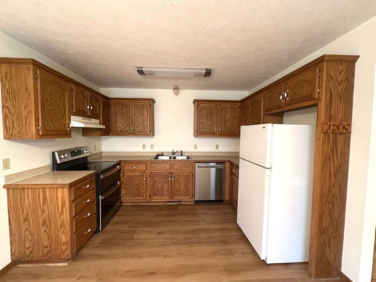 3115 W Raynell St - Photo 6 of 22