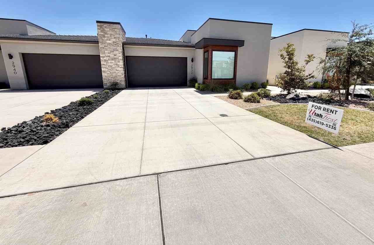2932 E Snowberry Dr - Photo 3 of 30