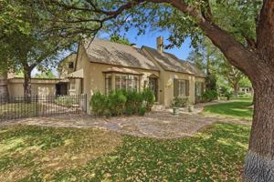 featured image of 1238 W Coronado Rd