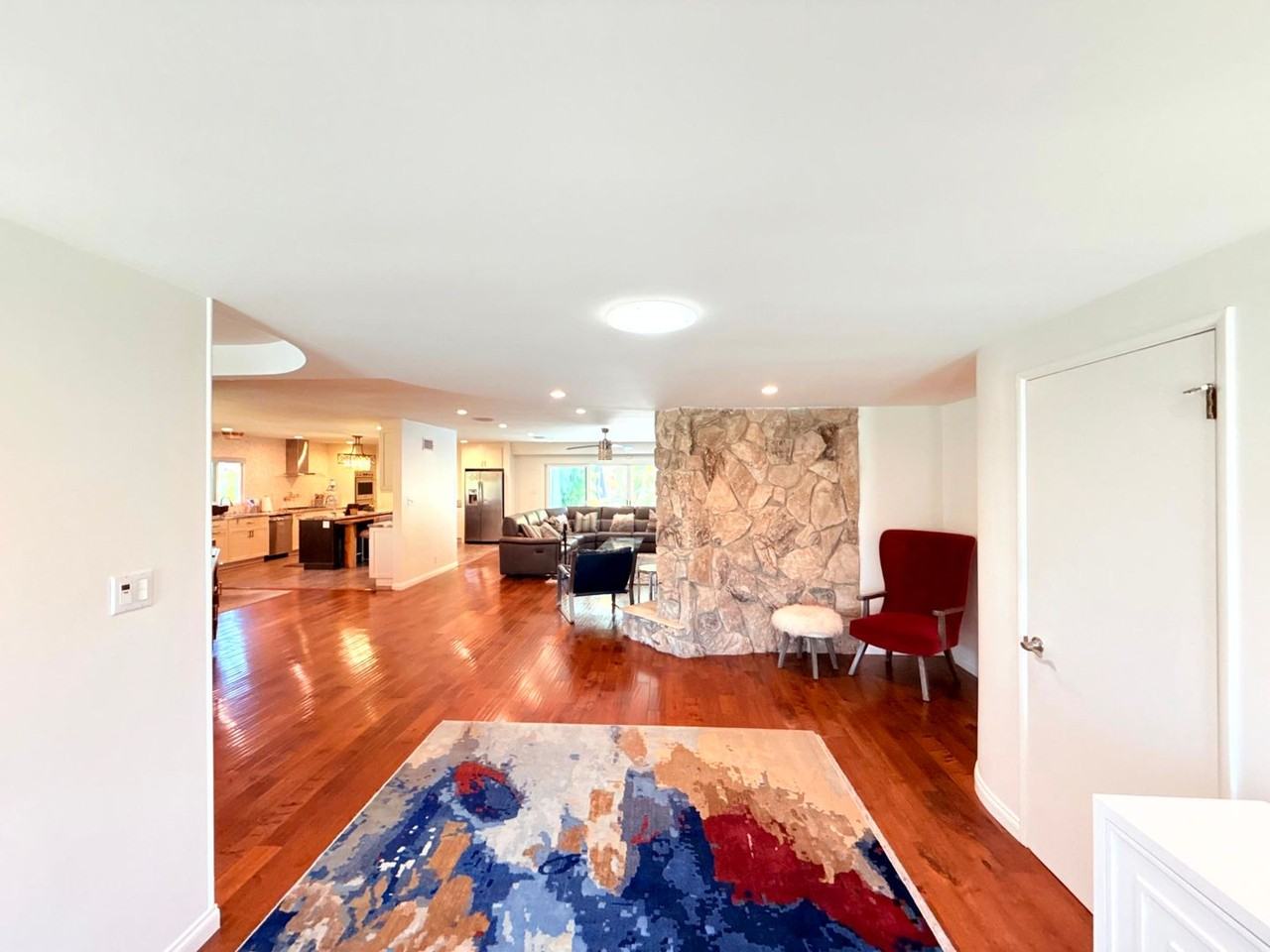 5500 Shenandoah Ave - Photo 6 of 50