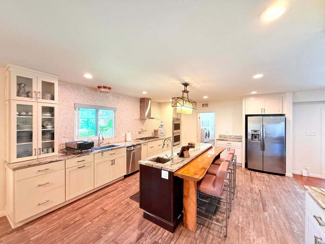 5500 Shenandoah Ave - Photo 5 of 39
