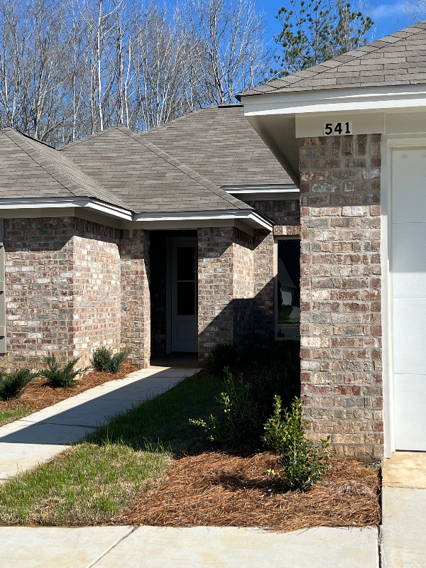 541 Silver Hl - Photo 3 of 30