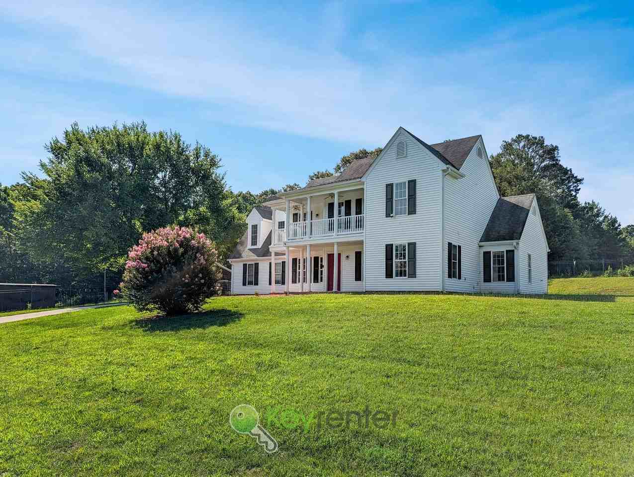 166 Chastain Rd - Photo 3 of 32