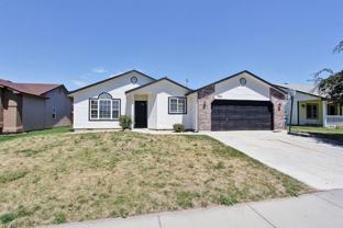 1938 E Birchwood Dr - Photo 1 of 1