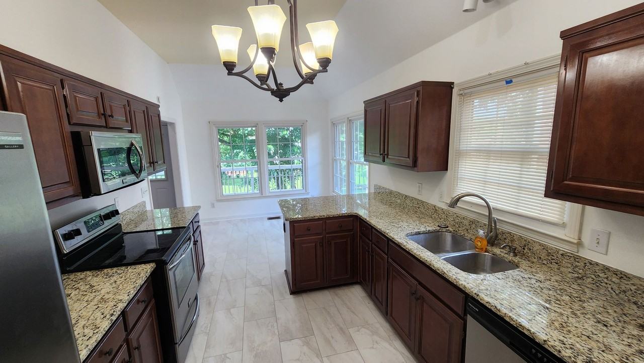 3364 Bell Rd - Photo 6 of 25