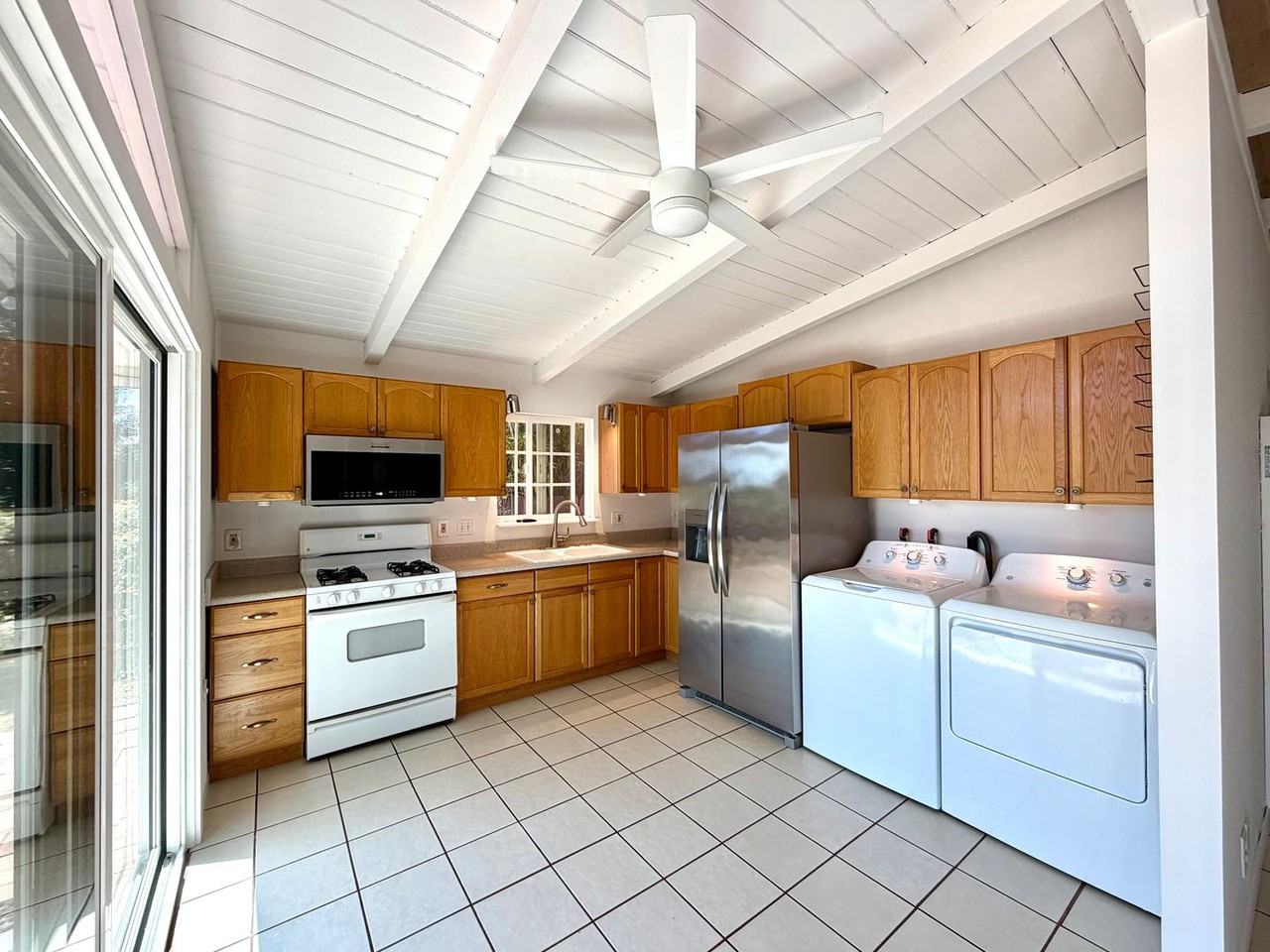 266 1/2 El Sueno Rd - Photo 4 of 16