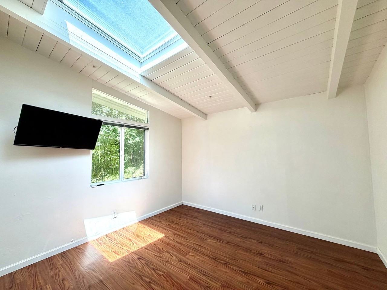 266 1/2 El Sueno Rd - Photo 5 of 16